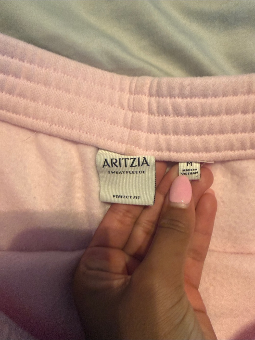 Aritzia Villa Pink Micro Sweatshorts - Picture 4 of 4